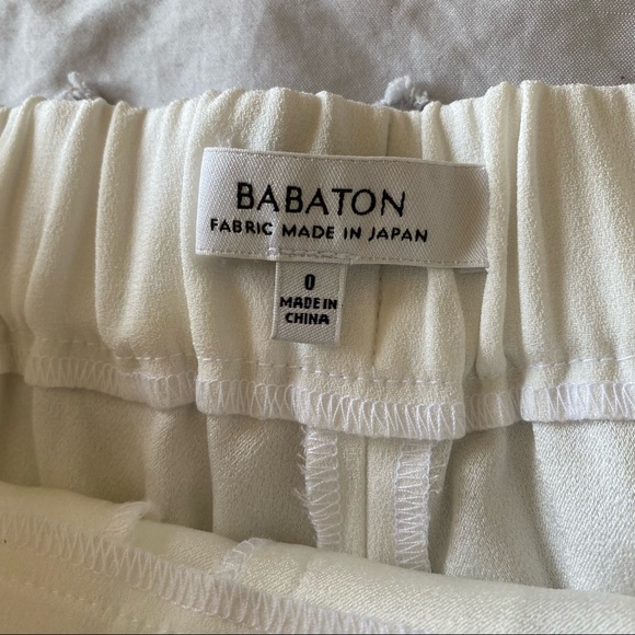 NWT Aritzia babaton pleated shorts - Picture 6 of 11